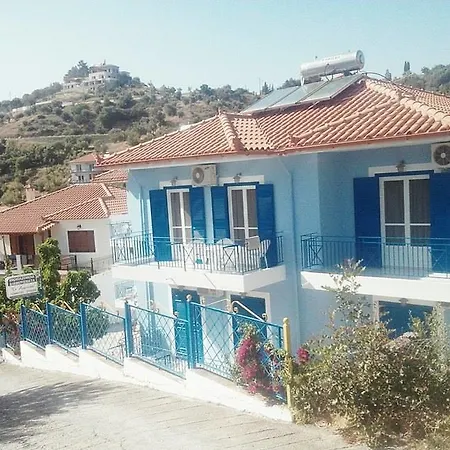 Aparthotel To Armenaki Leonidio
